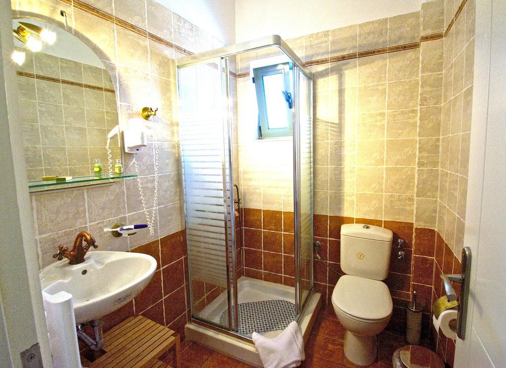 Akti Kamares Apartment Exterior photo